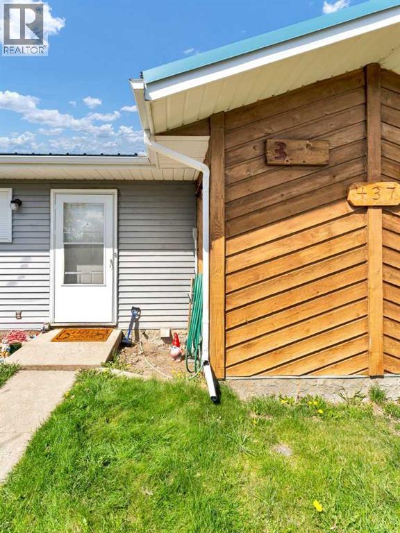 437 3 Avenue Property Photo 18
