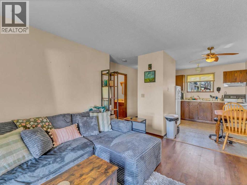 437 3 Avenue Property Photo 22