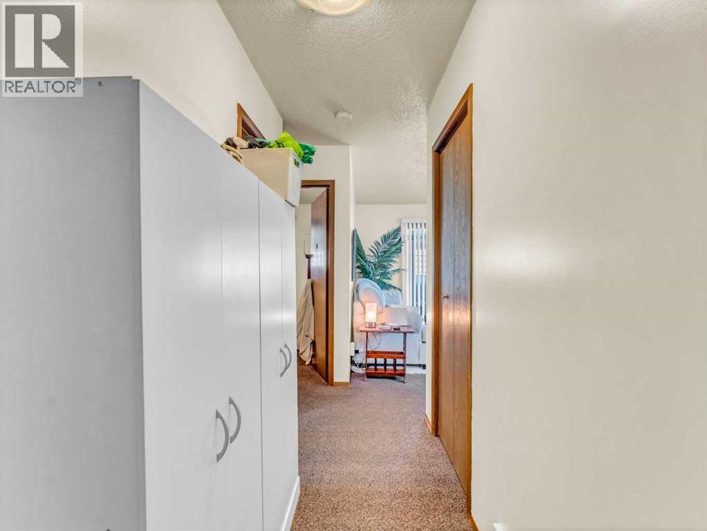 437 3 Avenue Property Photo 30