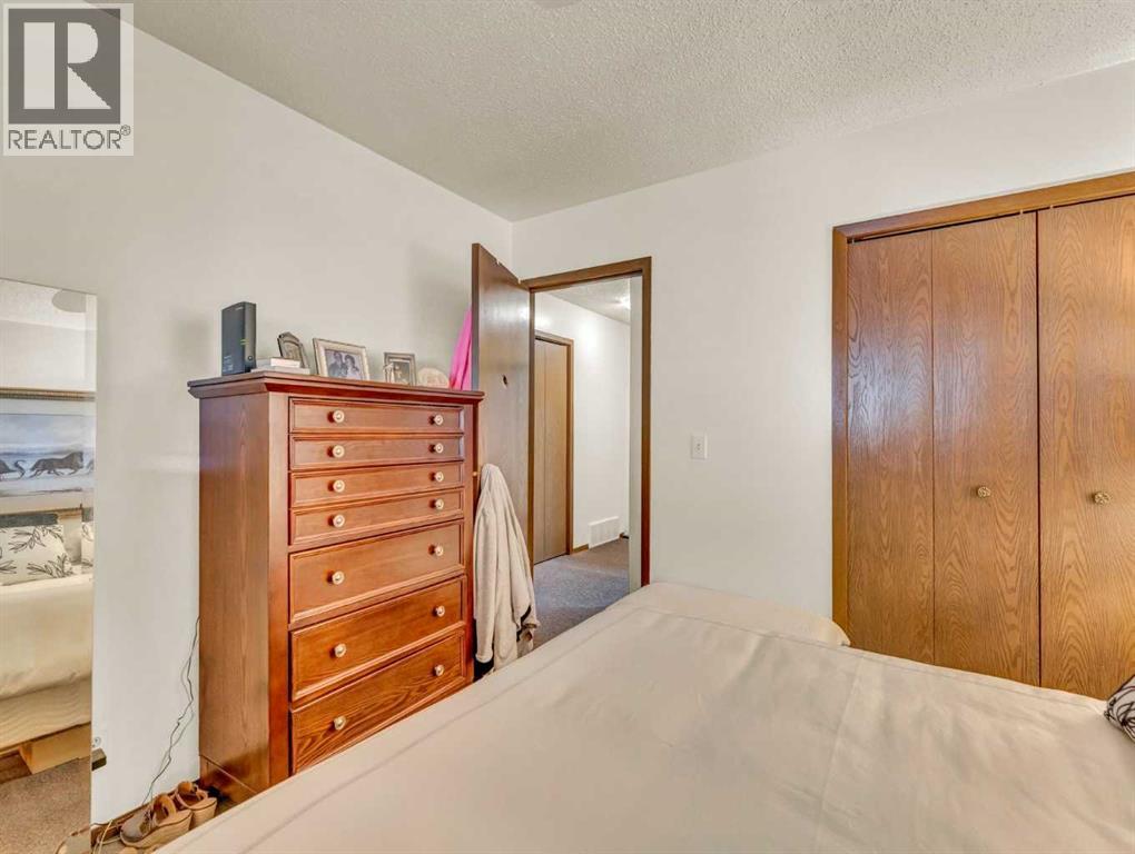 437 3 Avenue Property Photo 37