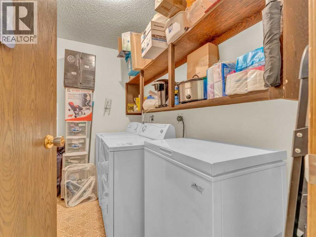 437 3 Avenue Property Photo 39