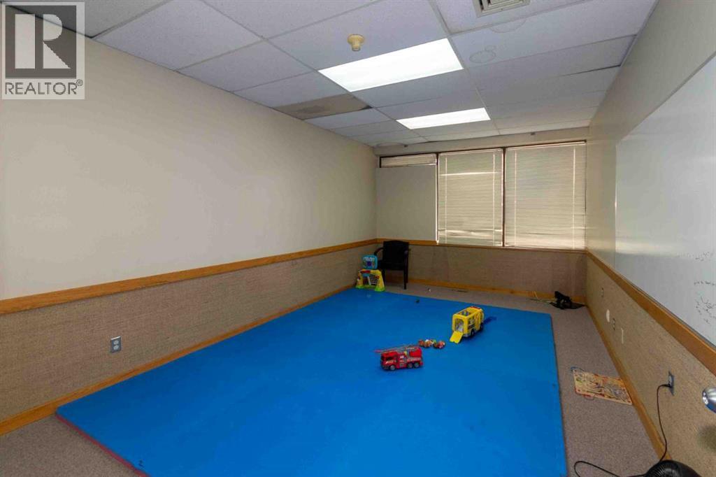 680n 300e Property Photo 10