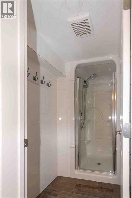 680n 300e Property Photo 17