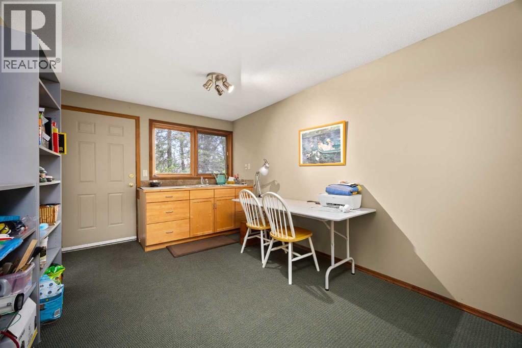 4252 Township Road 322 Property Photo 35