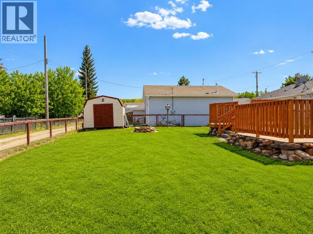 5015 Day Street Property Photo 26