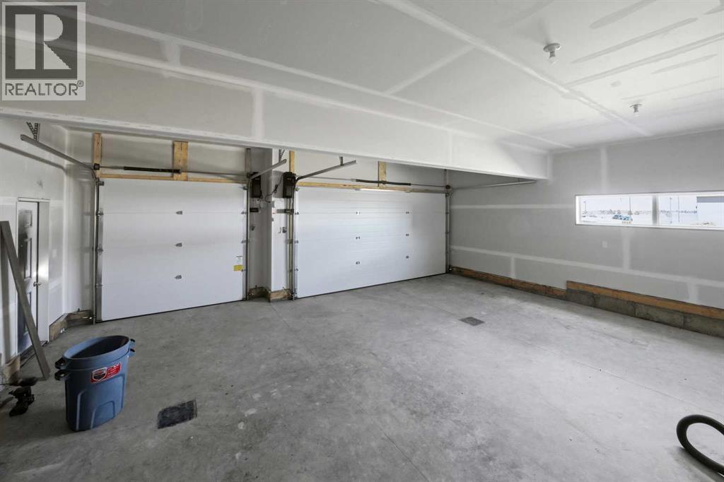 8 Tipping Avenue Property Photo 17