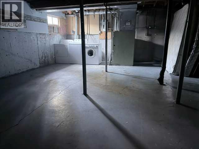 5231 6 Avenue Property Photo 14