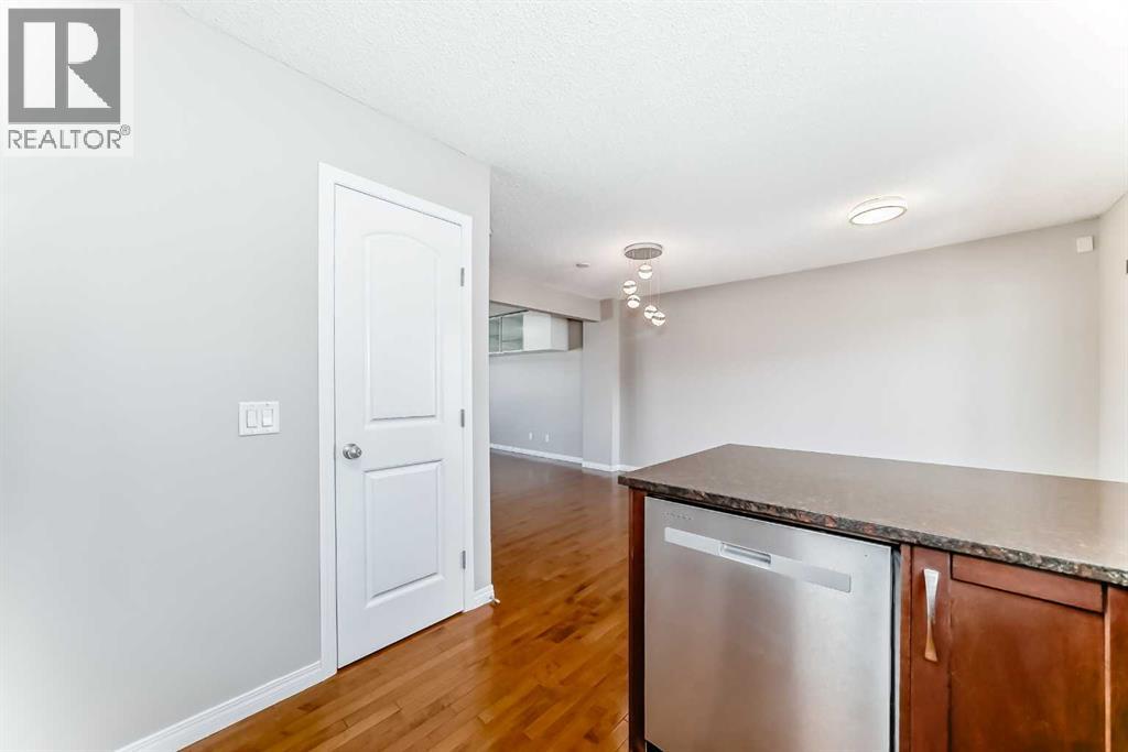 8407 Saddlebrook Drive Ne Property Photo 11
