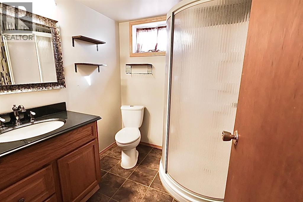 59 Greenbrook Drive E Property Photo 41