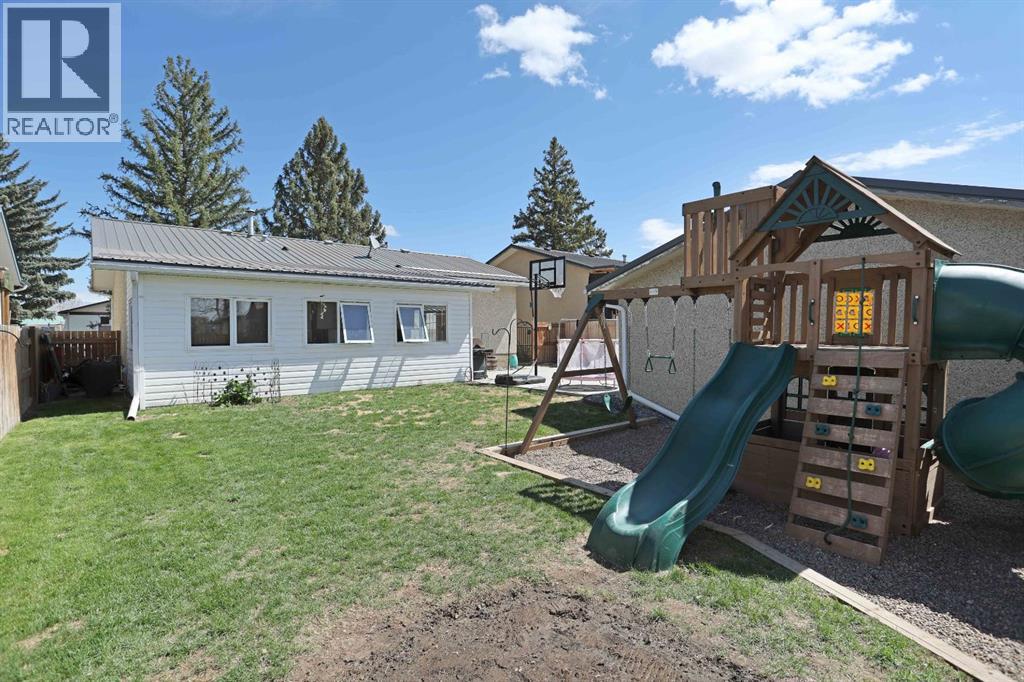 59 Greenbrook Drive E Property Photo 48
