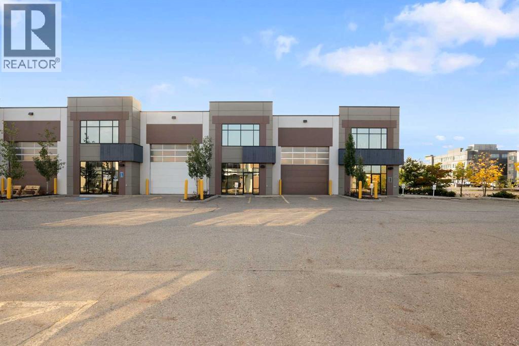 405 Taiganova Crescent Property Photo 1