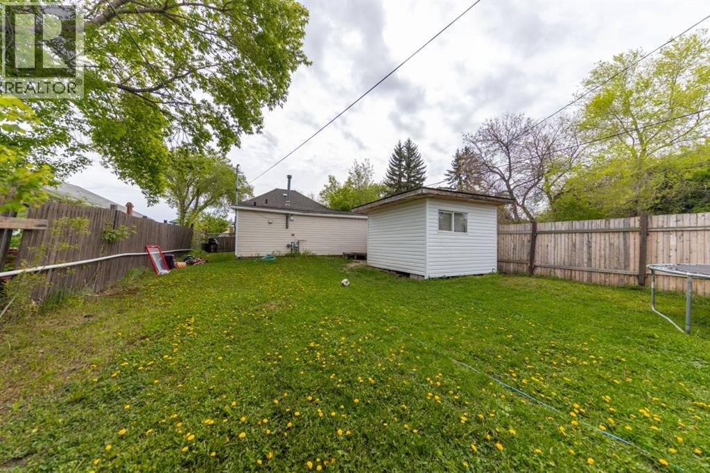 5620 49 Avenue Property Photo 15