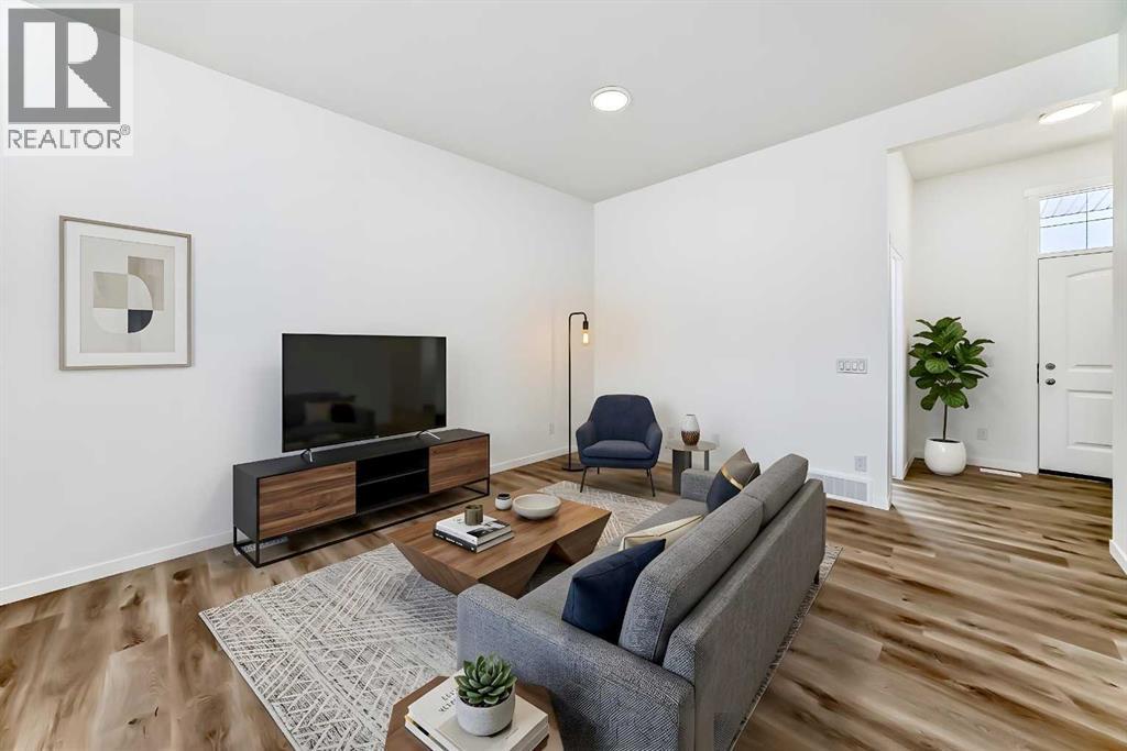 36 Mercado Road Se Property Photo 4