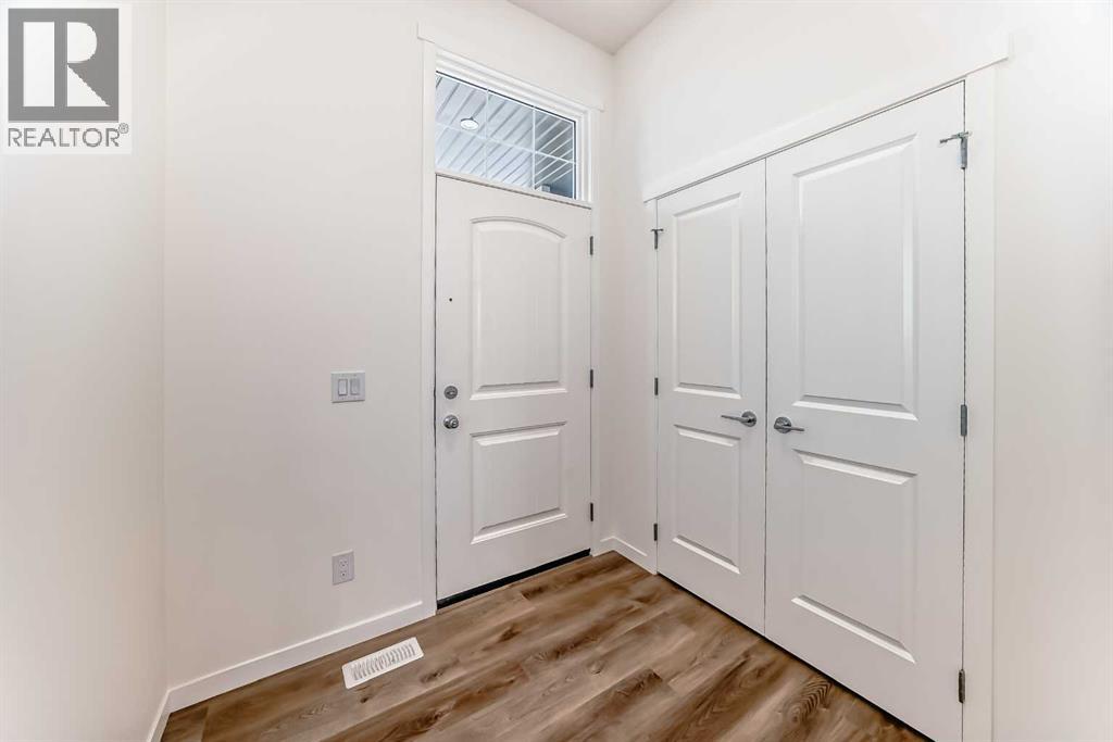 36 Mercado Road Se Property Photo 11