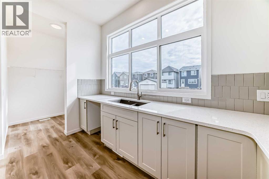 36 Mercado Road Se Property Photo 15