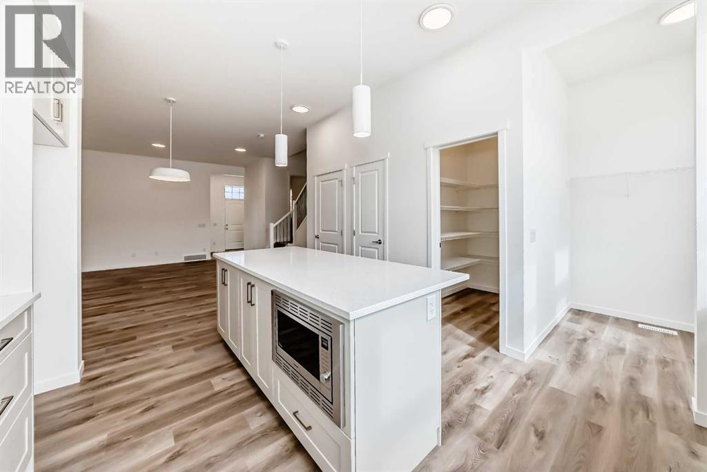 36 Mercado Road Se Property Photo 16