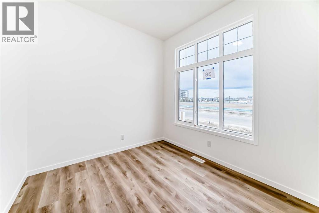 36 Mercado Road Se Property Photo 24