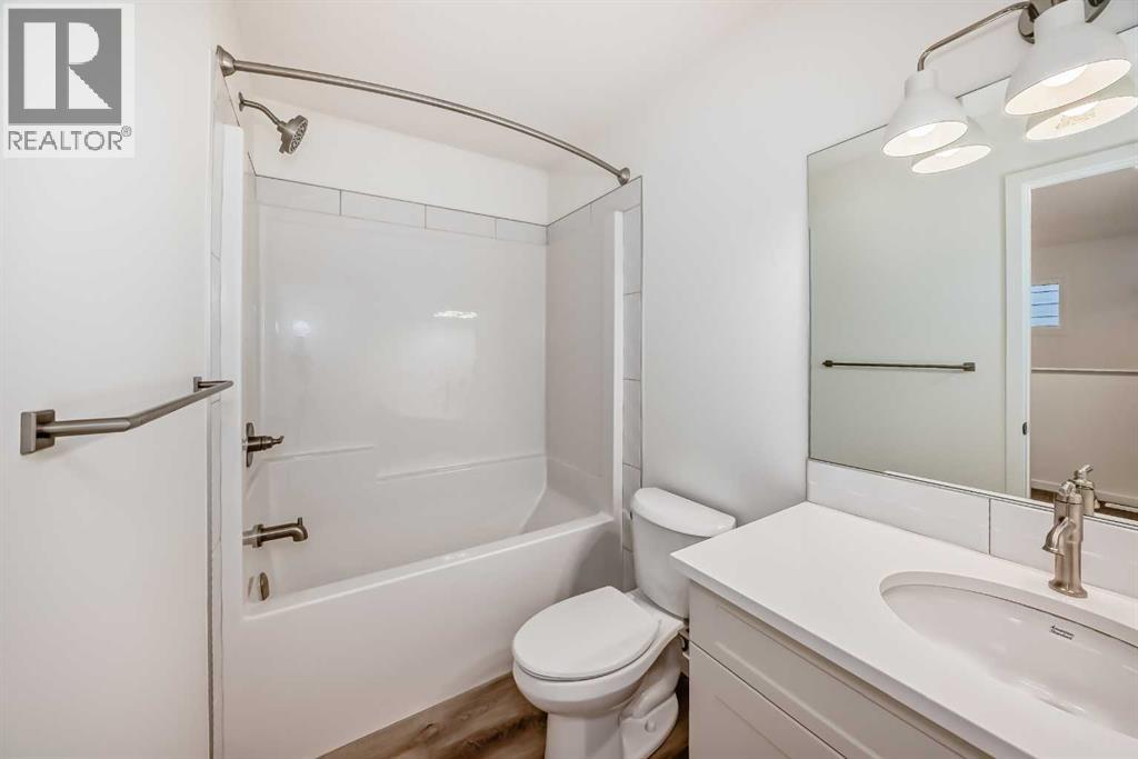 36 Mercado Road Se Property Photo 43