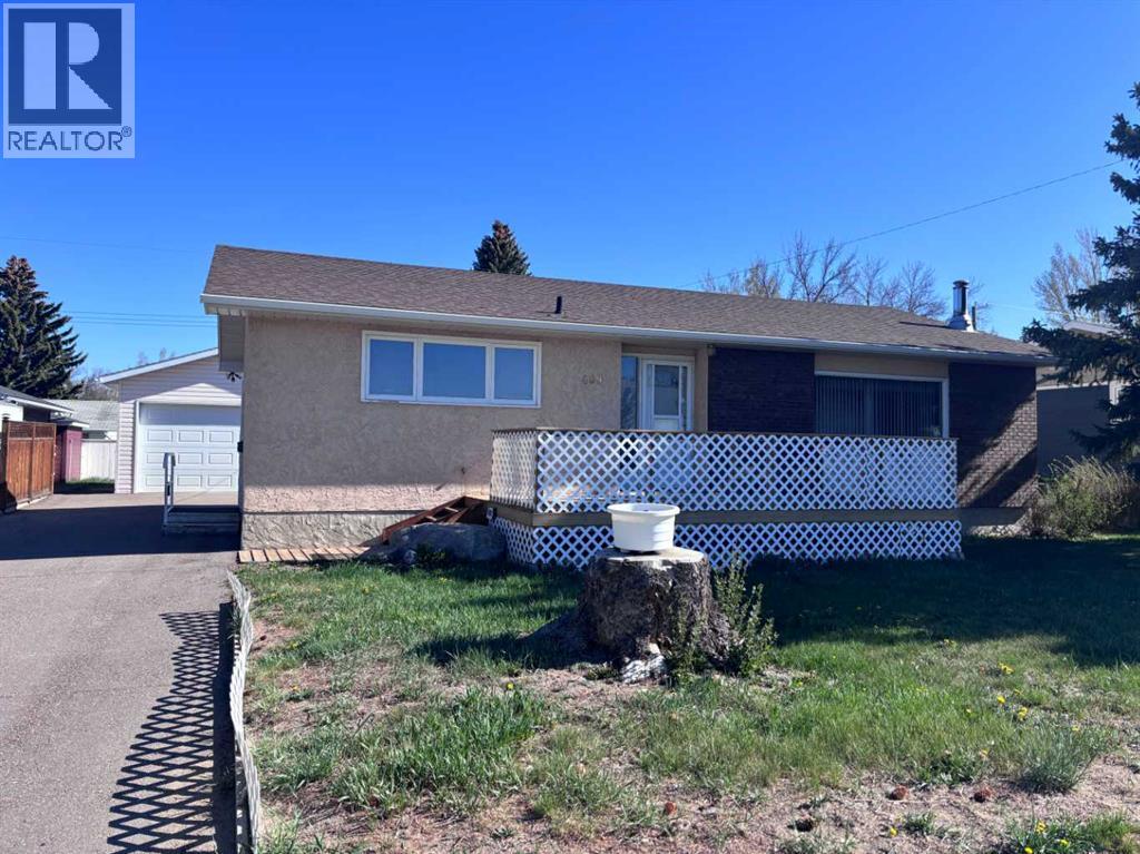 409 Centre Avenue Ne Property Photo 1