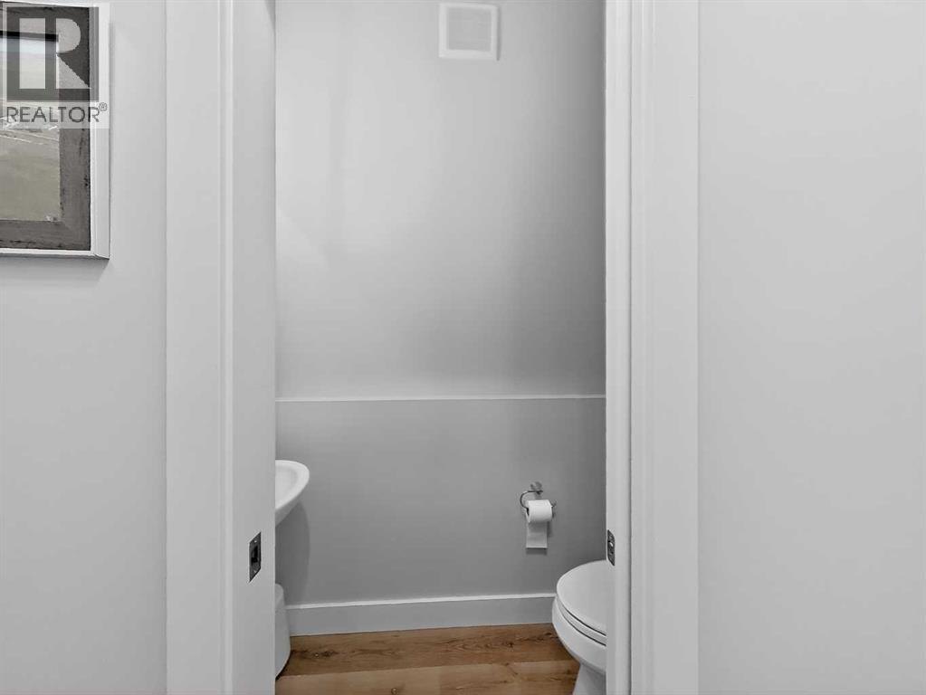 209 Southmore Place Property Photo 12