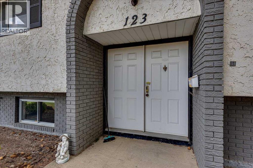 123 Nolan Street Property Photo 4