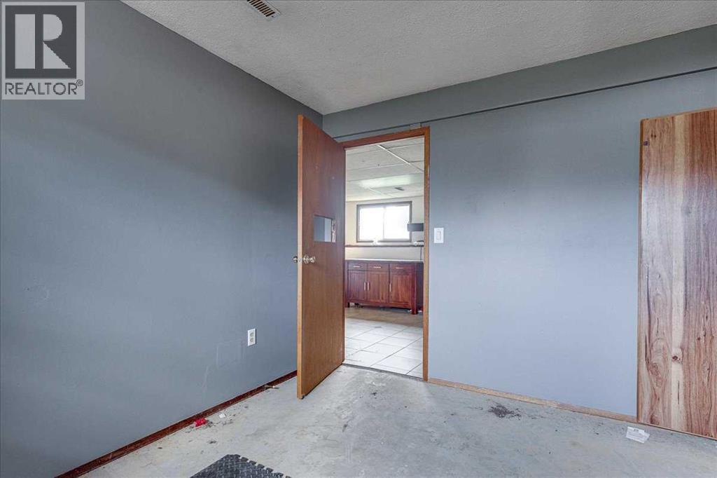 123 Nolan Street Property Photo 38