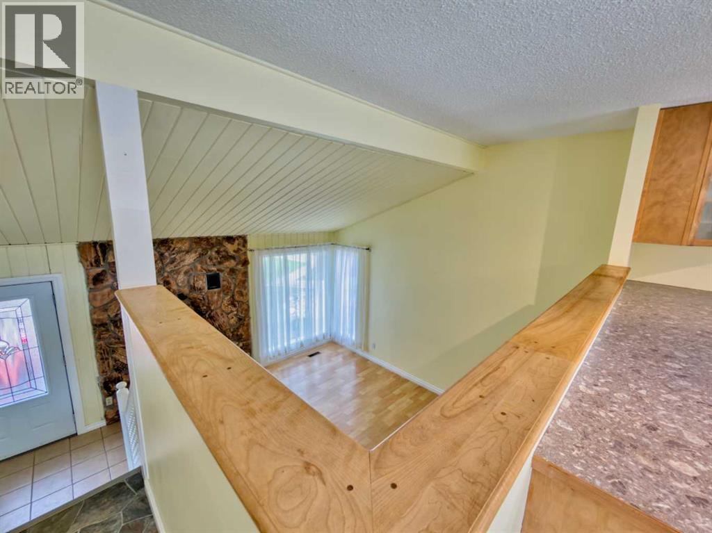 13553 18 Avenue Property Photo 7