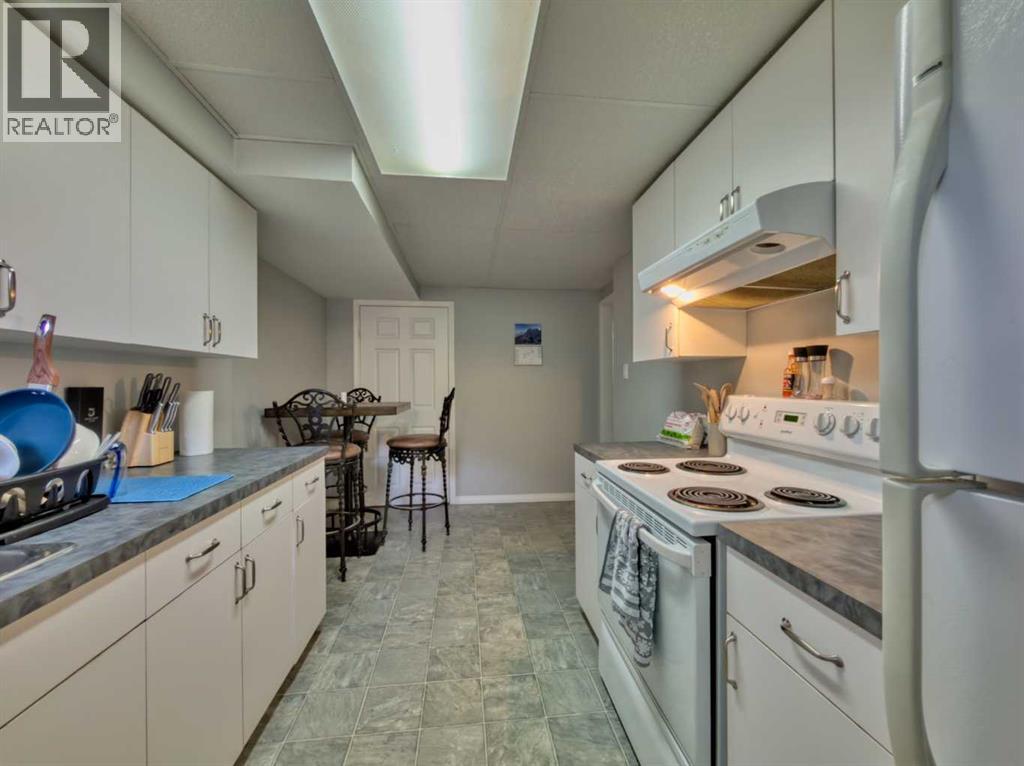 13553 18 Avenue Property Photo 23
