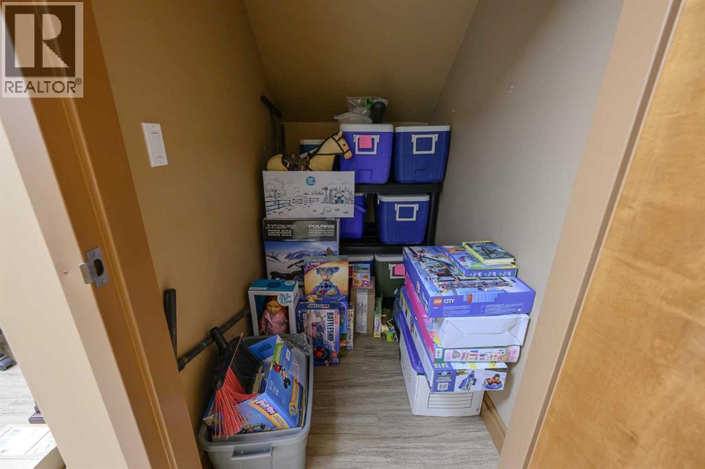 11725 105 Street Property Photo 15