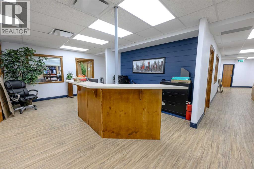 11725 105 Street Property Photo 18