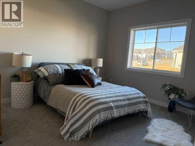 9 Gray Close Property Photo 3