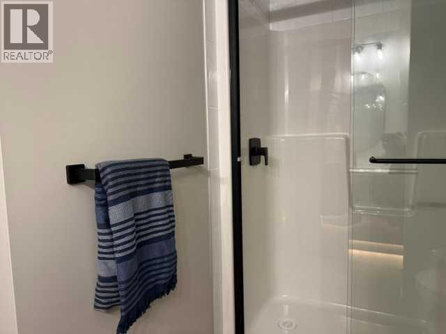 9 Gray Close Property Photo 5