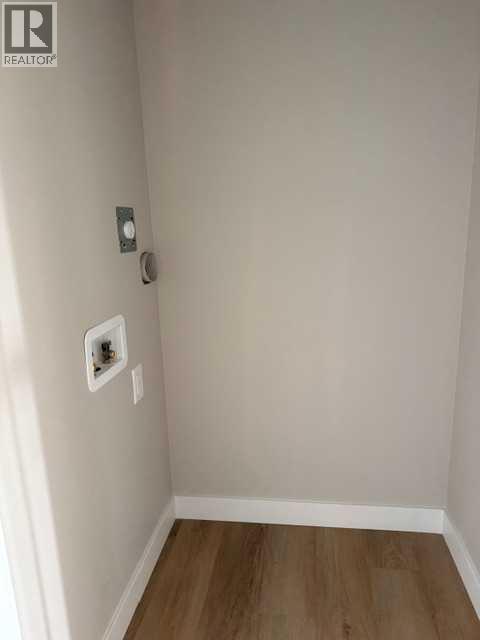 9 Gray Close Property Photo 13