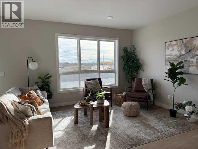 9 Gray Close Property Photo 17