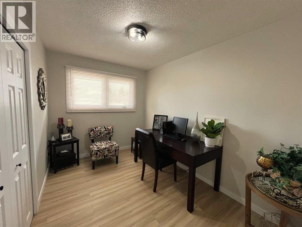 2231 20 Avenue Se Property Photo 9