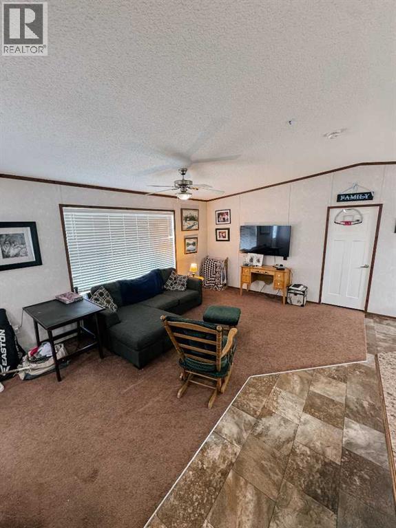 9718 103 Street Property Photo 17