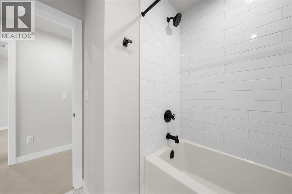 8375 Broadcast Avenue Southwest Property Photo 23