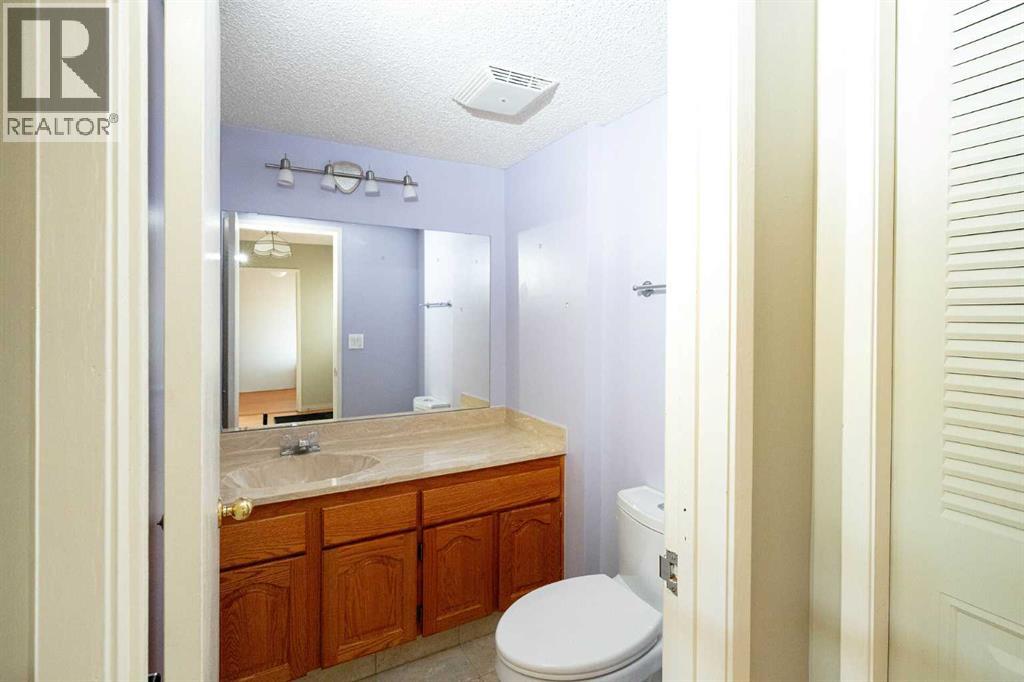 228 Theodore Place Northwest Property Photo 7