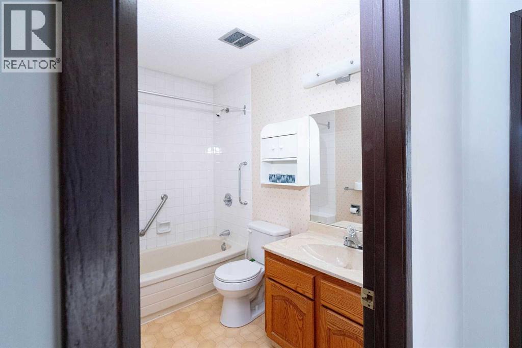 228 Theodore Place Northwest Property Photo 20