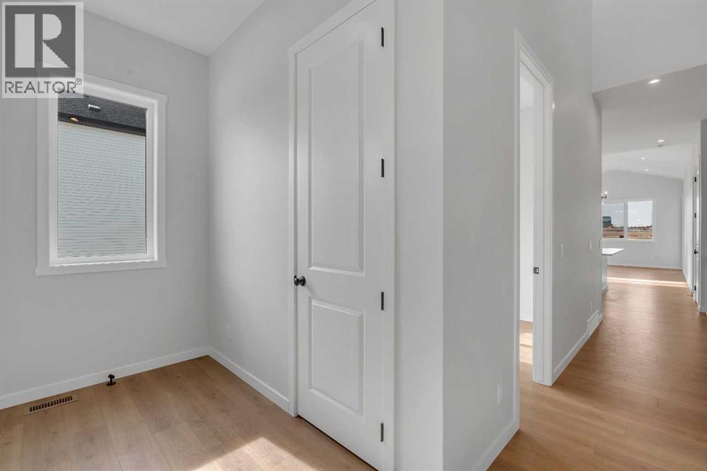 107 Bartlett Row Se Property Photo 3