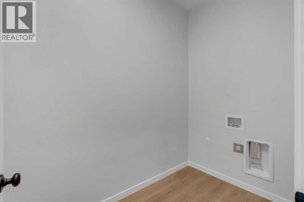 107 Bartlett Row Se Property Photo 6