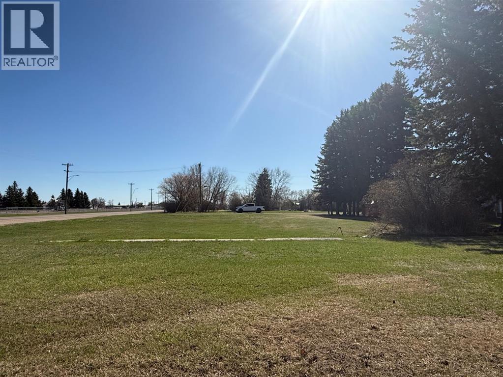 4911 48 Avenue Property Photo 6