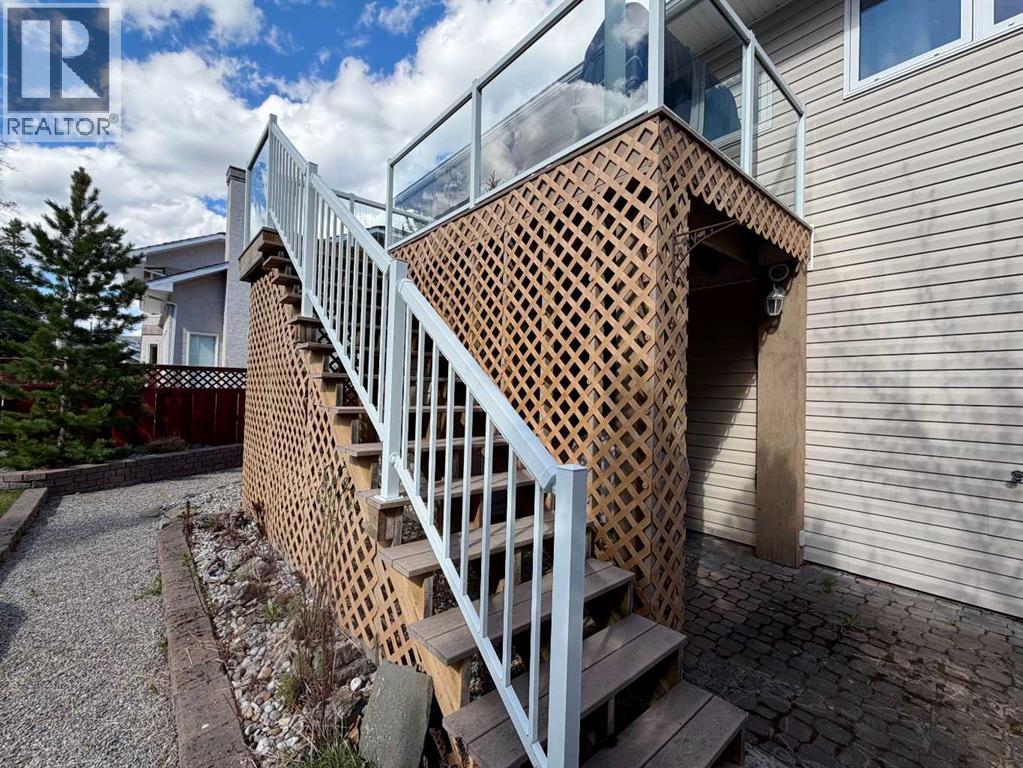 1726 113 Street Property Photo 10