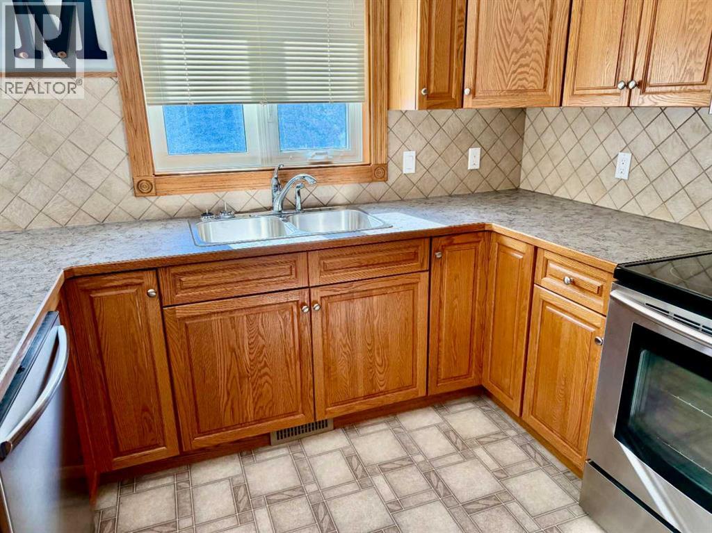 1726 113 Street Property Photo 18