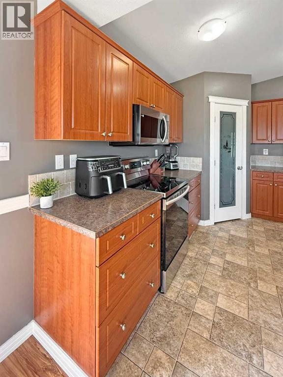 27 Keystone Place Property Photo 6