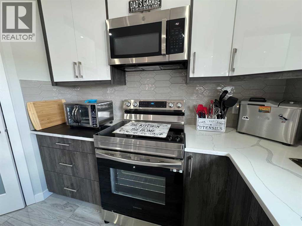 6812 50 Avenue Property Photo 11