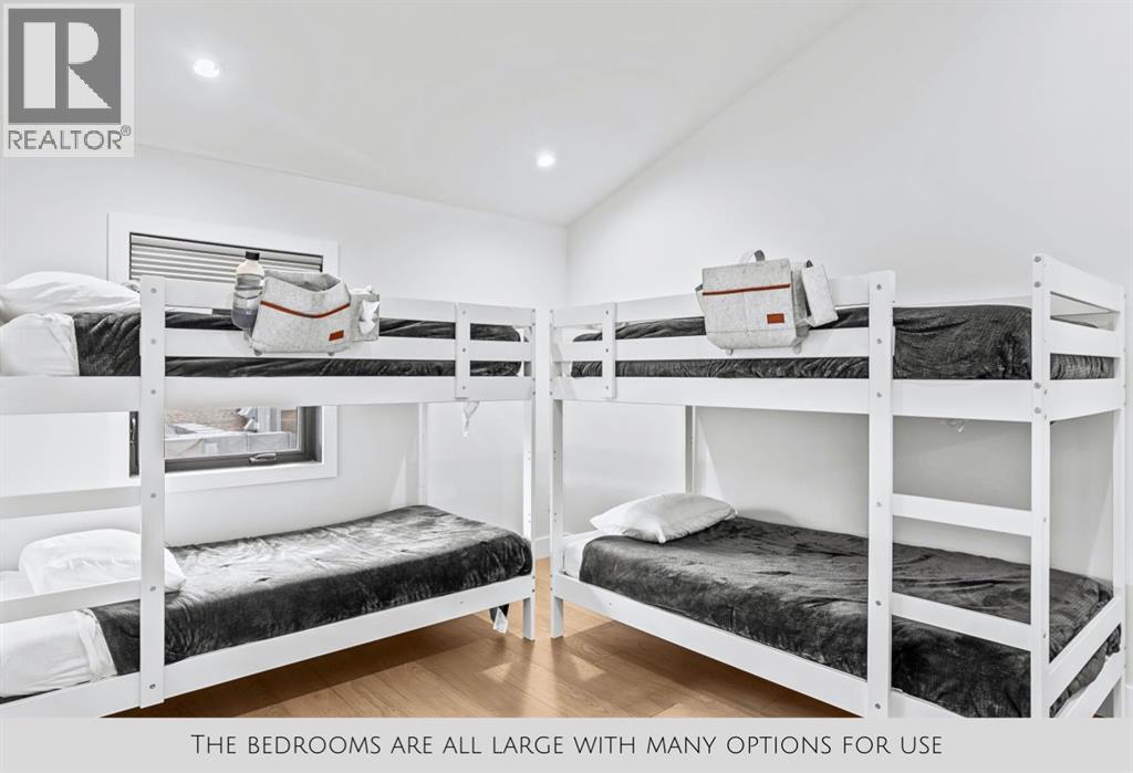 826 7th Street Property Photo 12