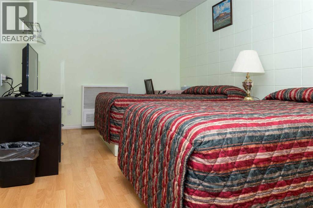 5507 50th Street Property Photo 12