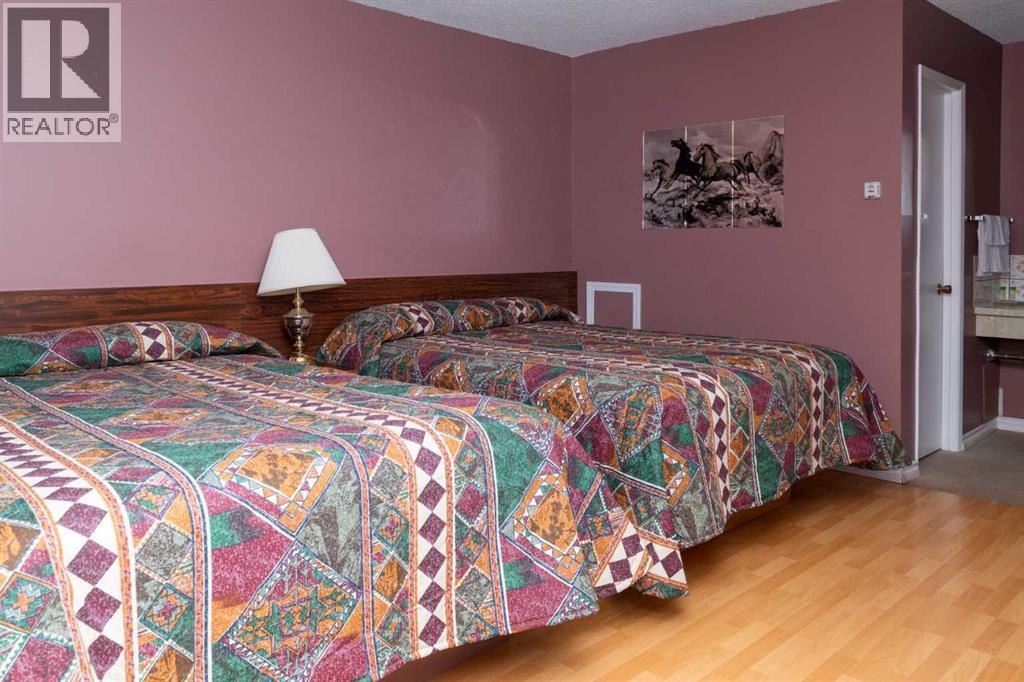 5507 50th Street Property Photo 22