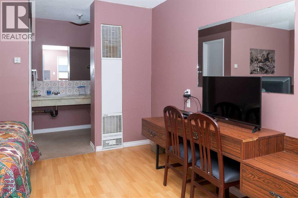 5507 50th Street Property Photo 24